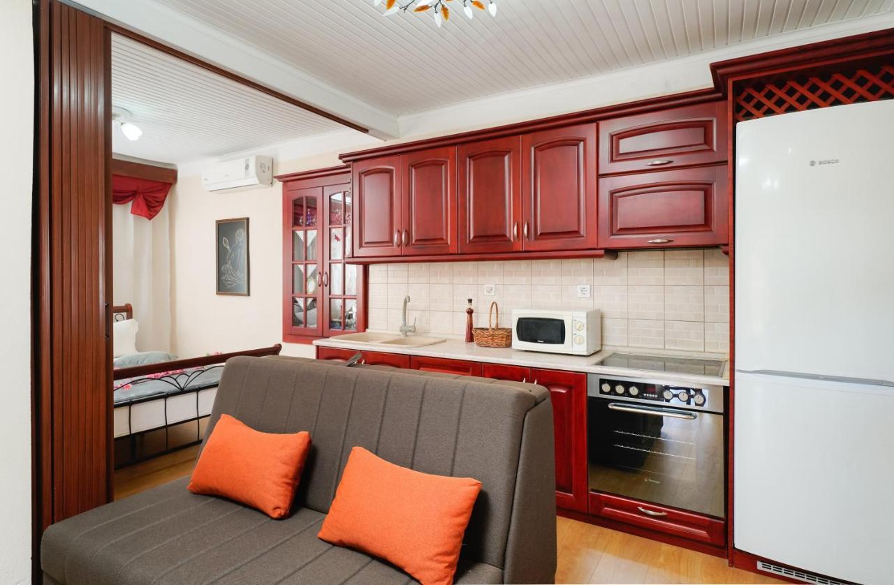 Irene'S Apartment Kastron  Экстерьер фото